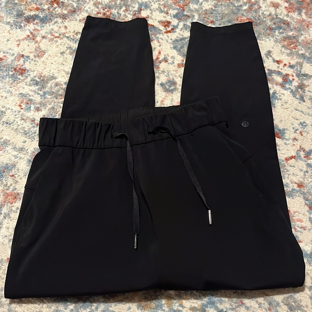Lululemon pants